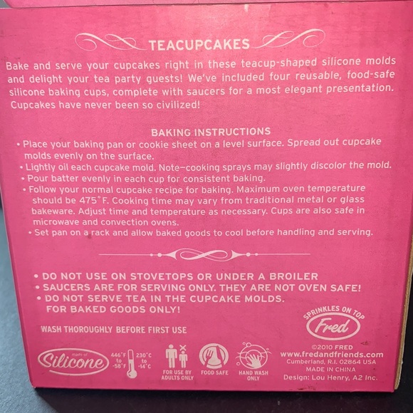 Fred 4 Tea Cupcake Bake & Serve Silicone Mold. 100%-pure silicone - Picture 5 of 5